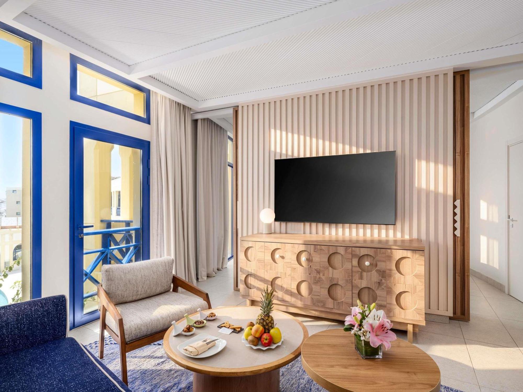 Suite Exécutive avec Vue sur Piscine