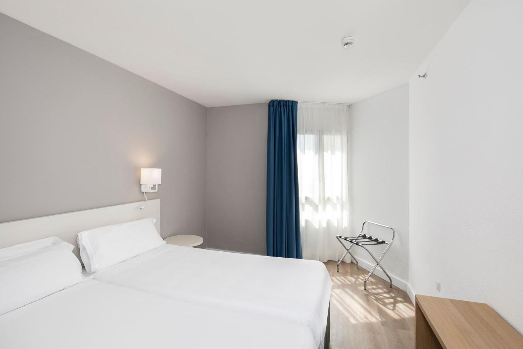 Apartamento de 1 dormitorio con vistas al mar