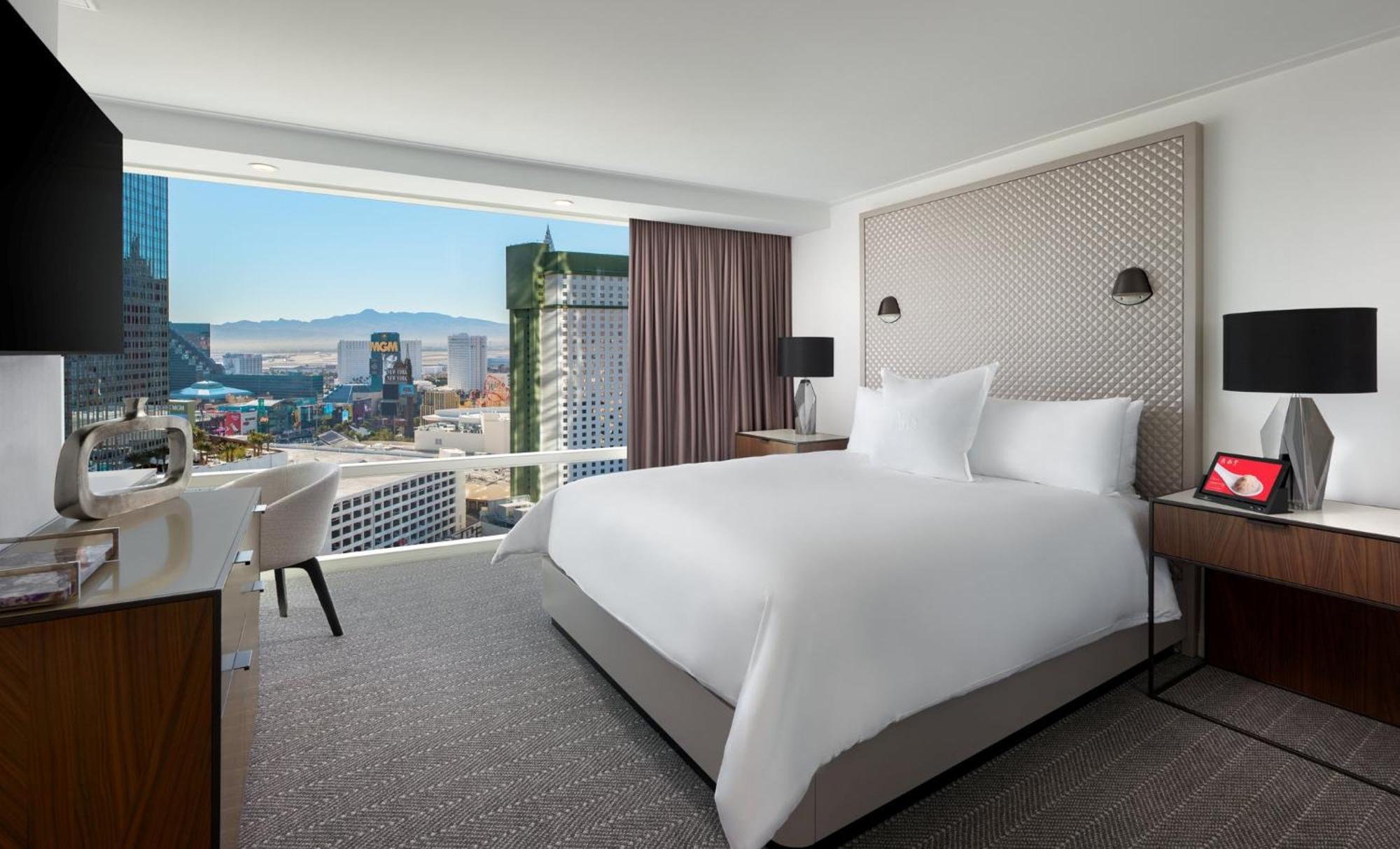 Suíte de Canto com Vista da Las Vegas Strip (Área dos Grandes Cassinos)