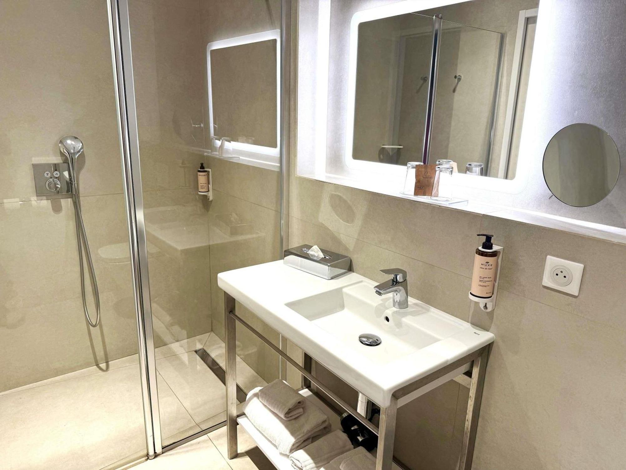 2 Chambres Doubles/Lits Jumeaux Adjacentes