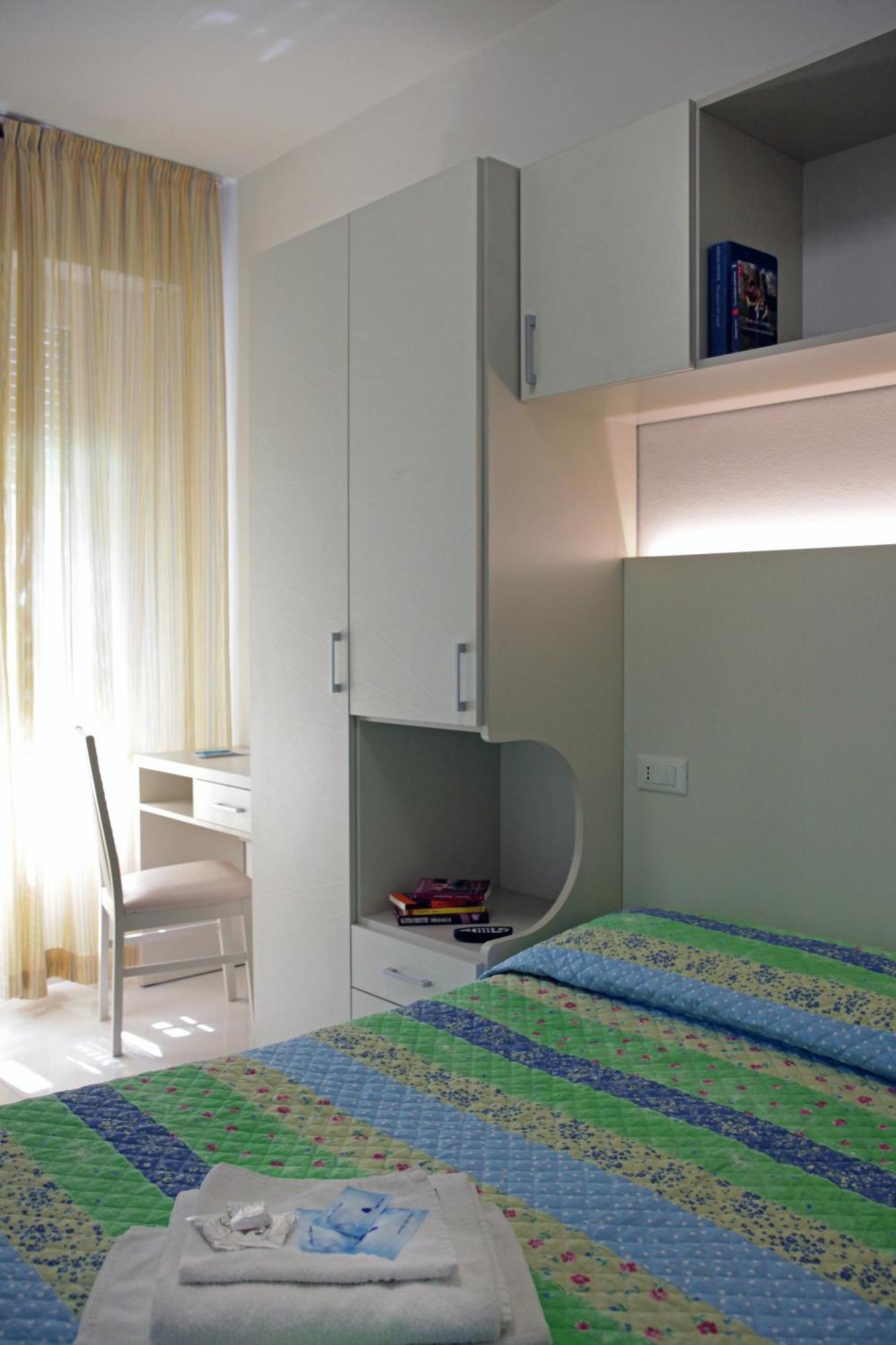 Triple Room Private Bathroom