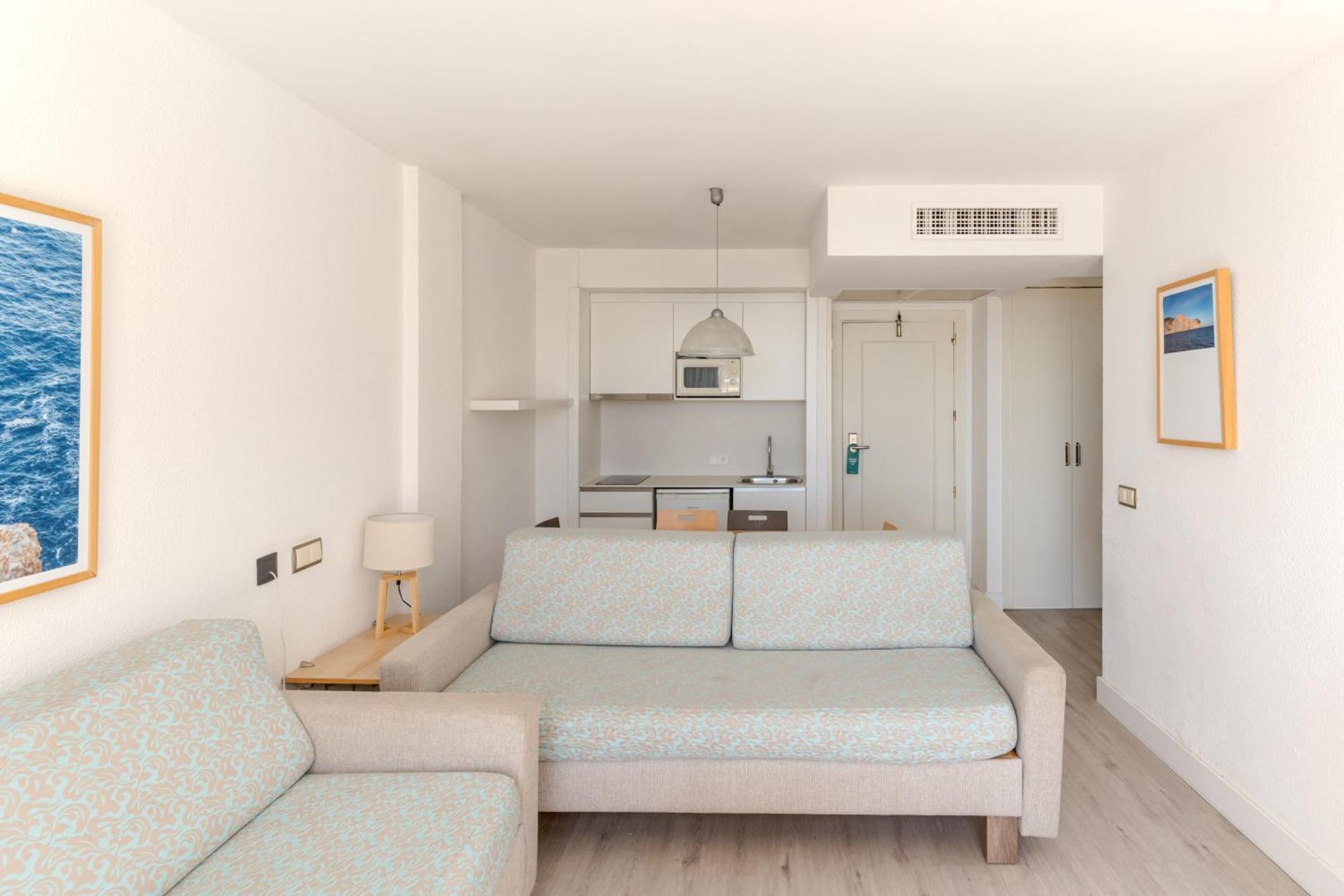 One-Bedroom Apartment Street View
