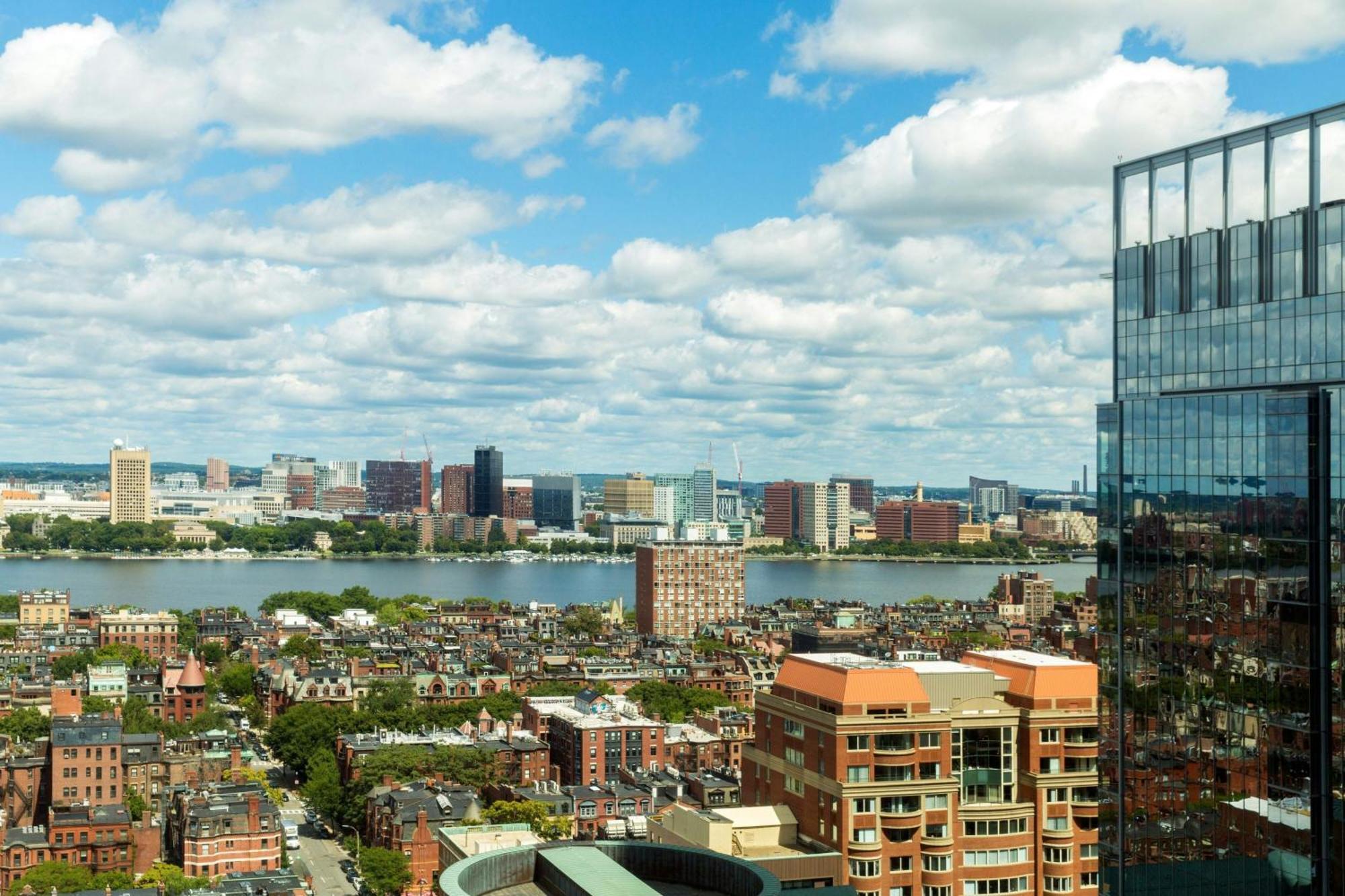 Premium King Room Charles River View Hearing Accessible