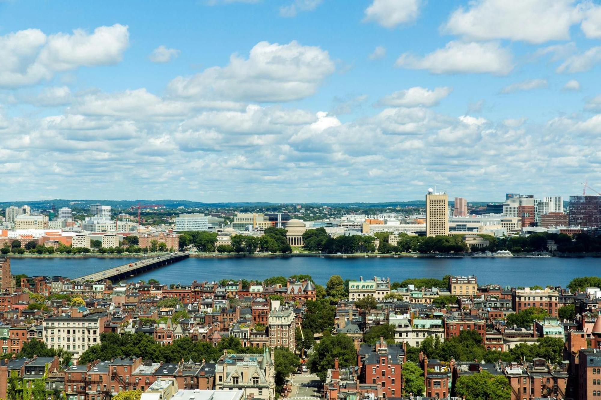 Premium King Room Charles River View Hearing Accessible