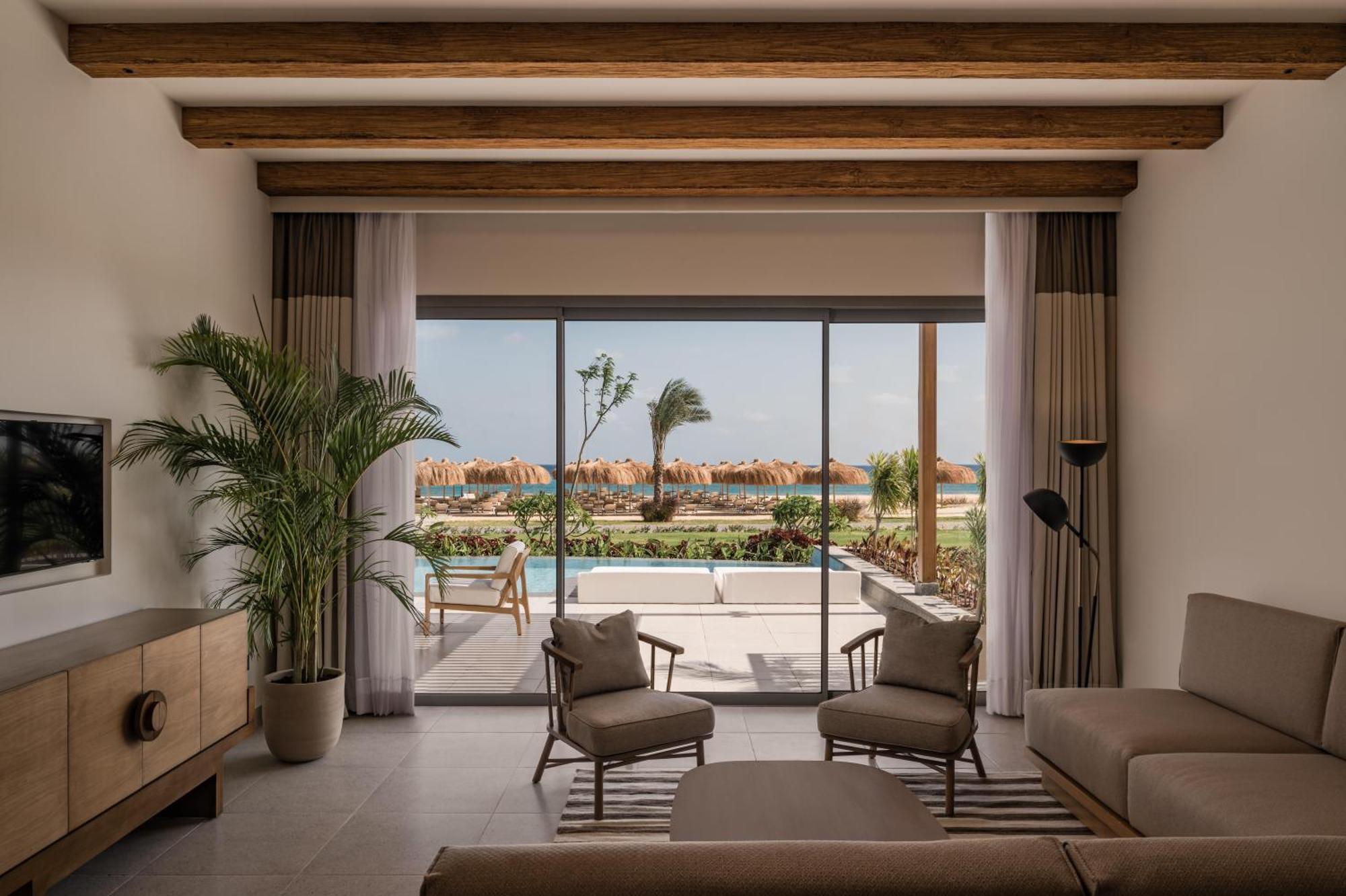 Royal Suite mit Queensize-Bett und Meerblick