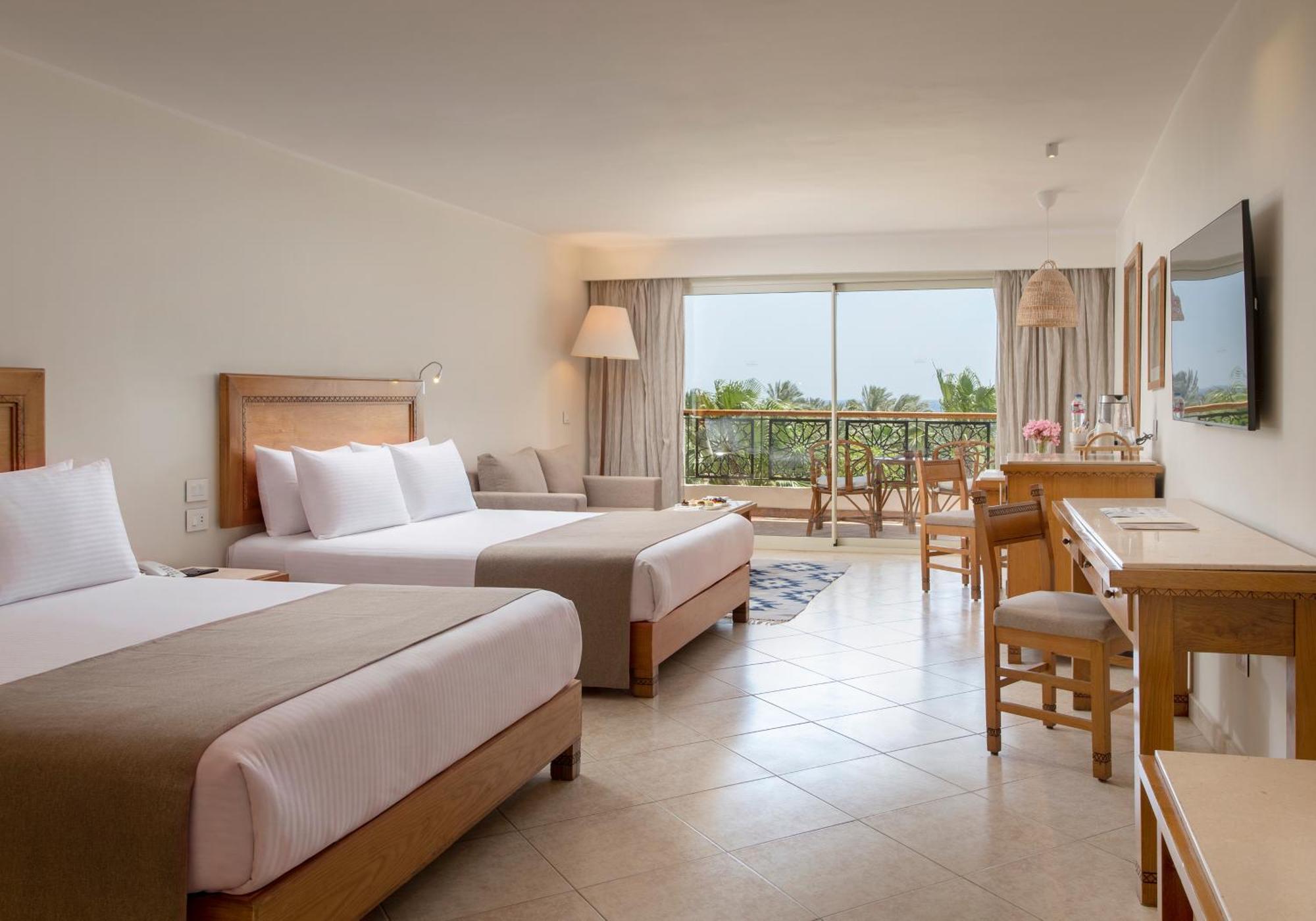 Premium Room Sea View West Bay Adults Only 16