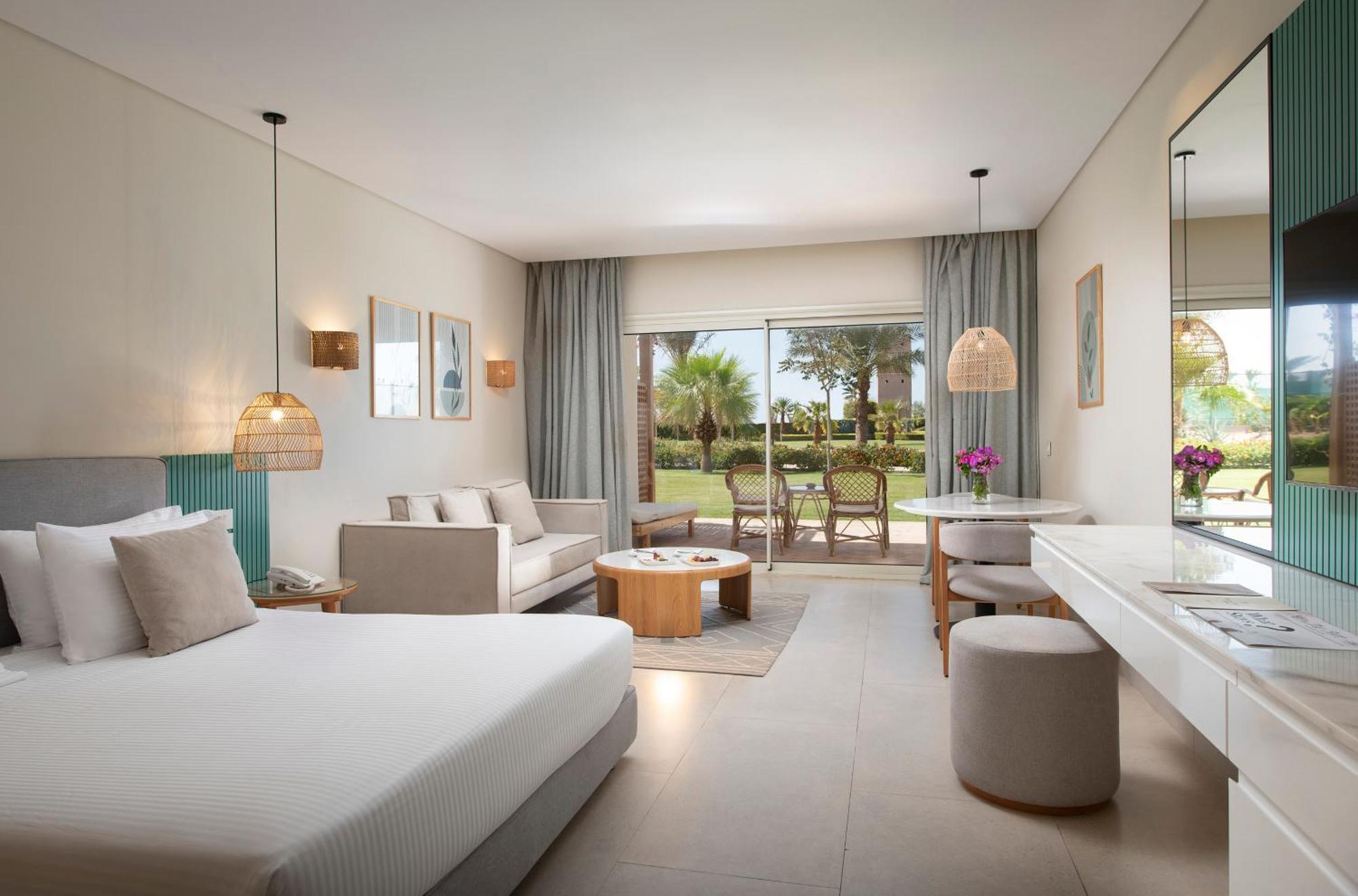 Comfort Room West Bay Adults Only 16
