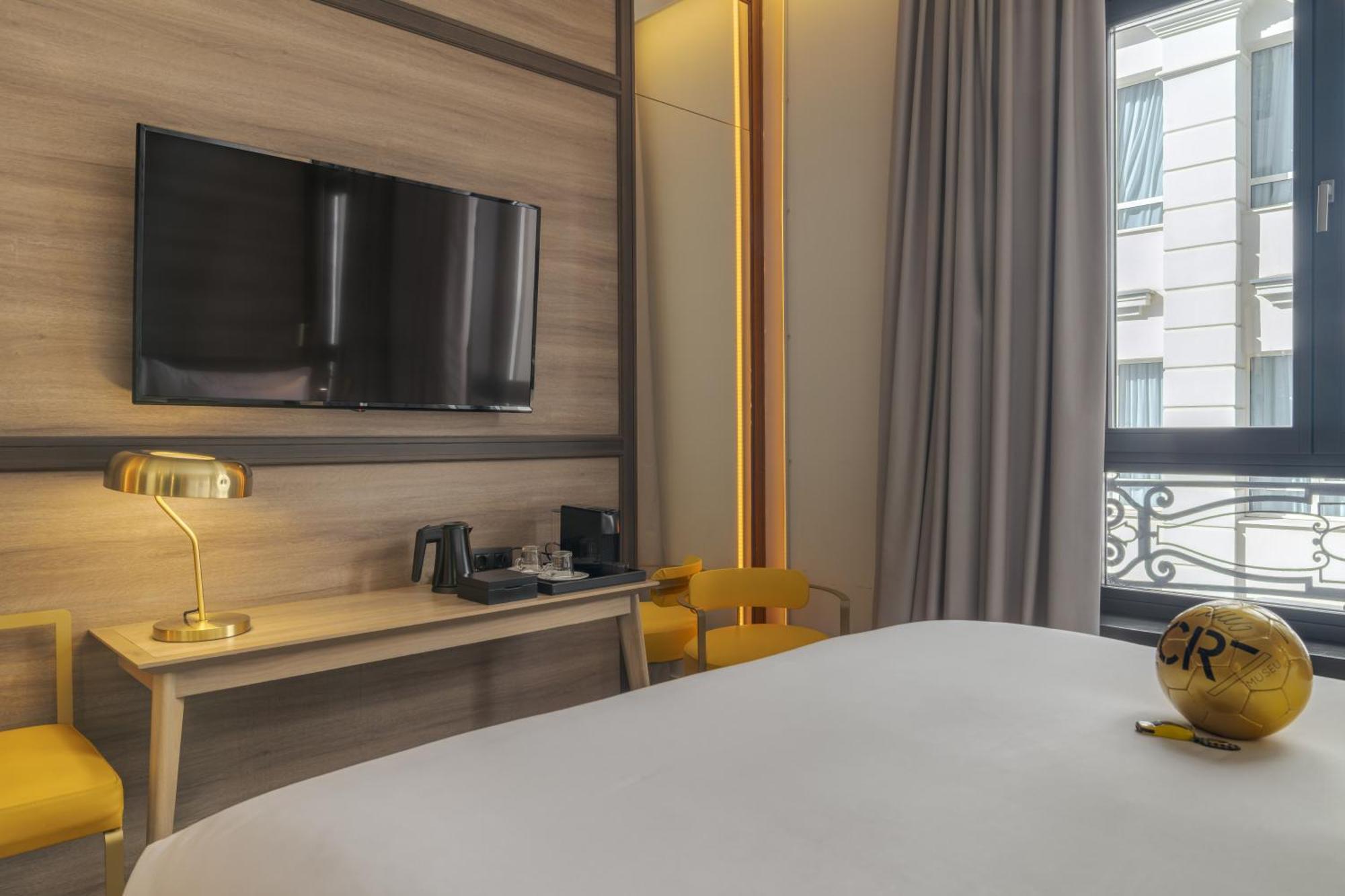 Premium Room