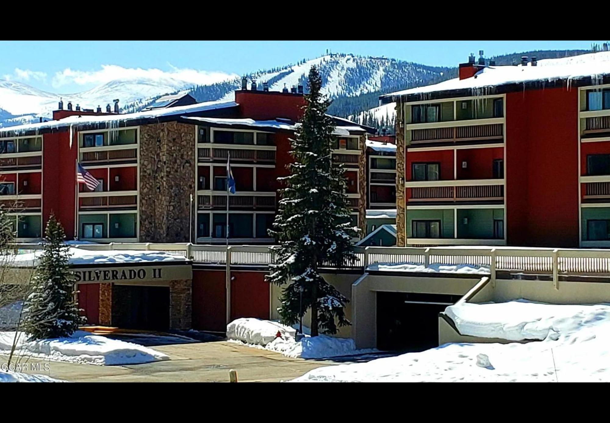 Apartment Mountain View