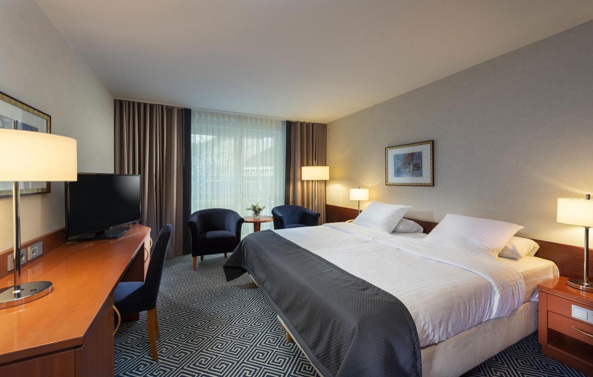 Classic Double Room
