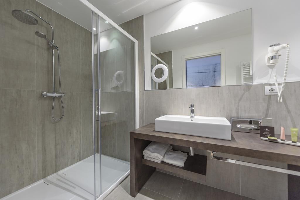 Luxury Quadruple Room