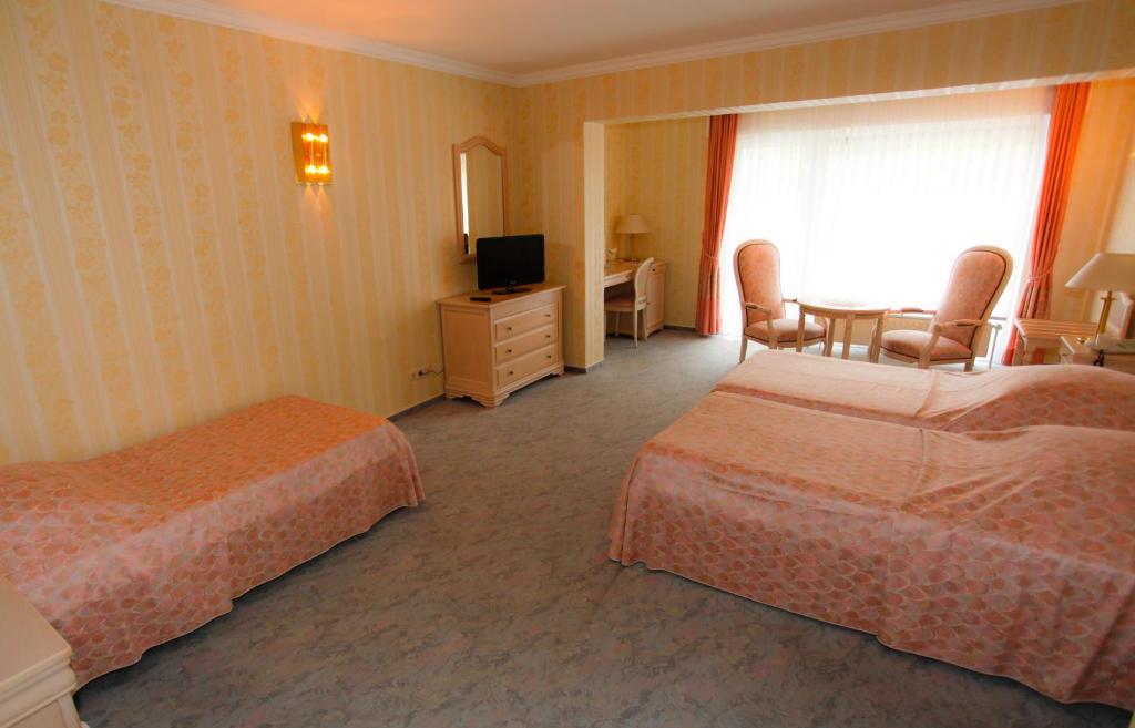 Familiekamer (2 Volwassenen + 2 Kinderen)