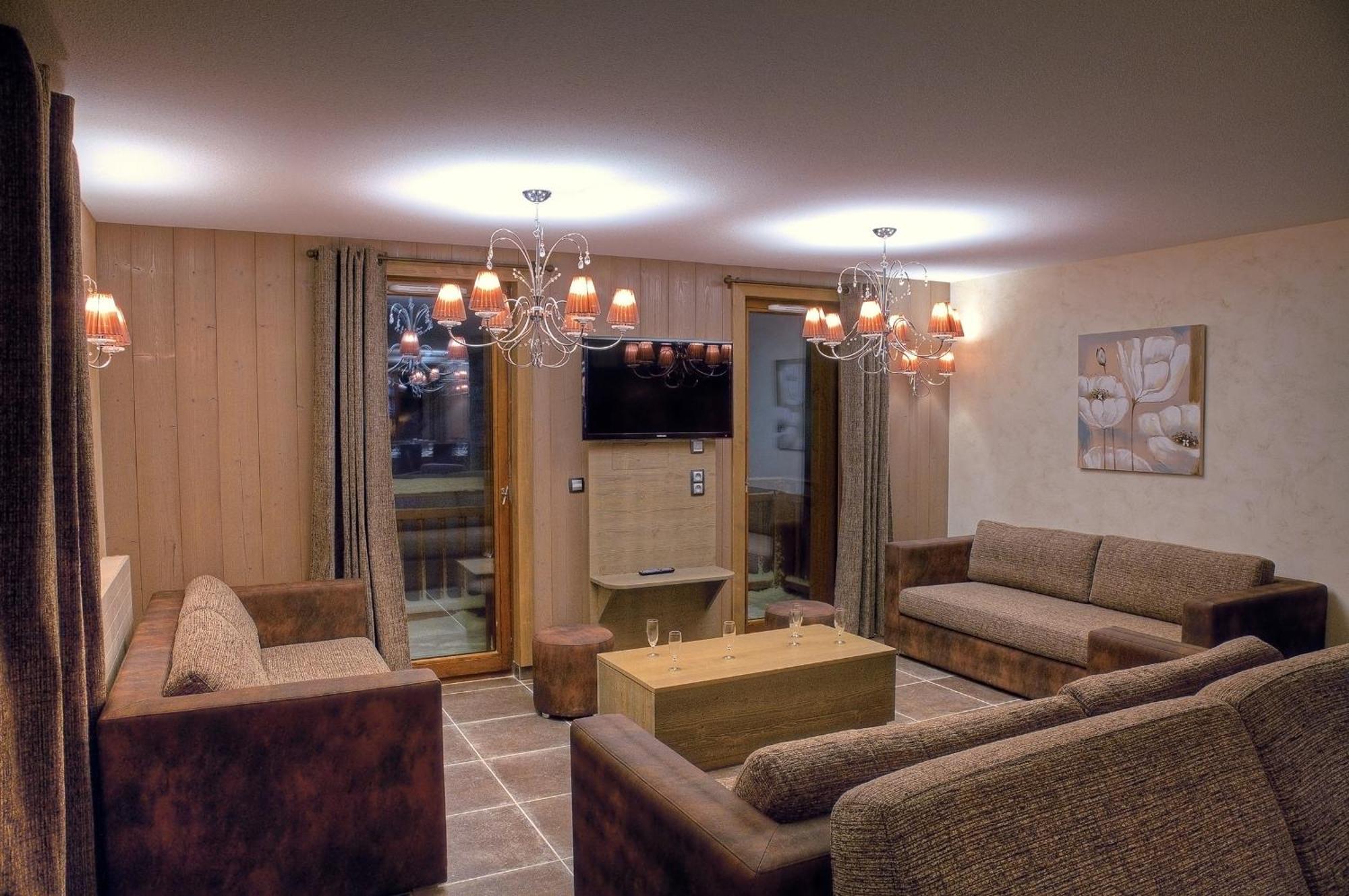 Apartment,27603305:JPEG