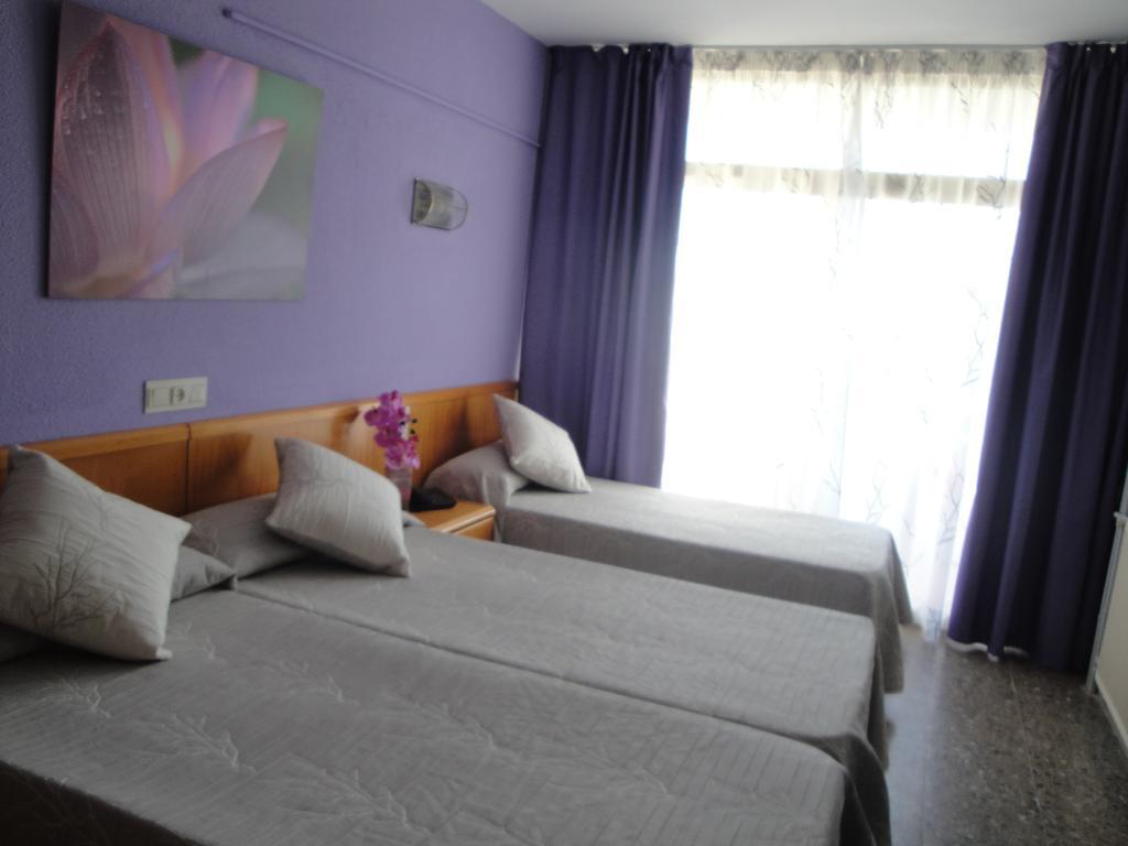 Habitación Triple Básica