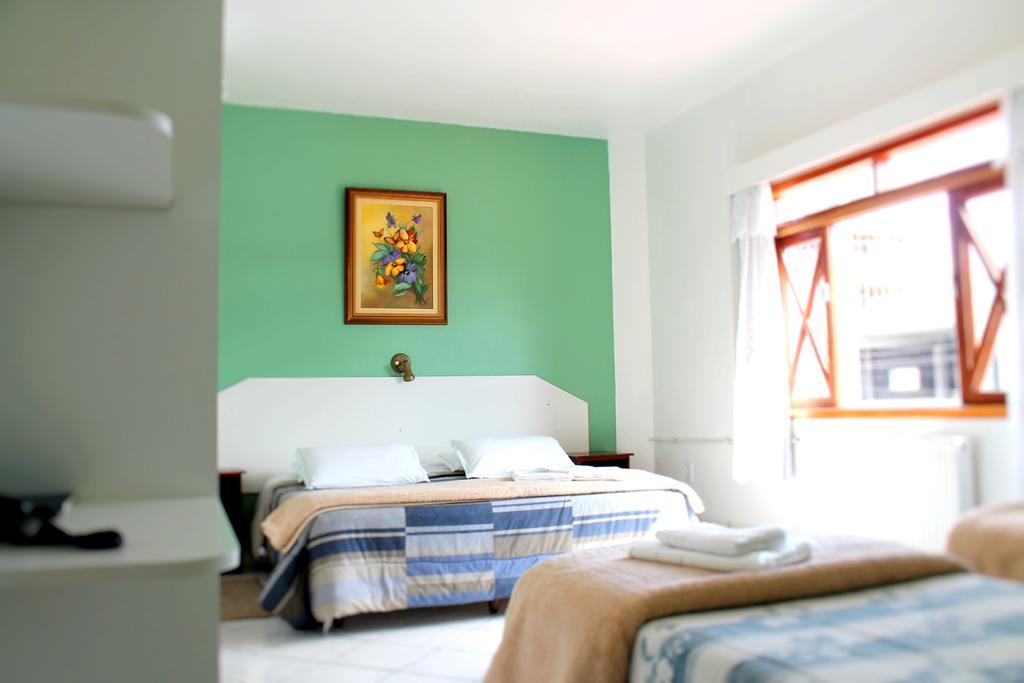 Master Triple Room