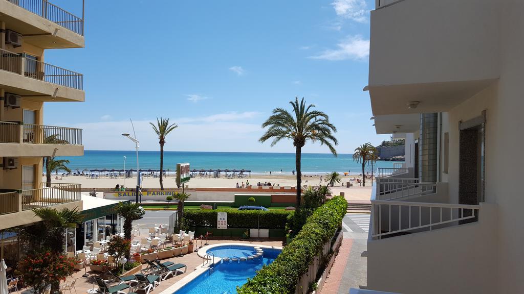 Double or Twin Room Side Sea View