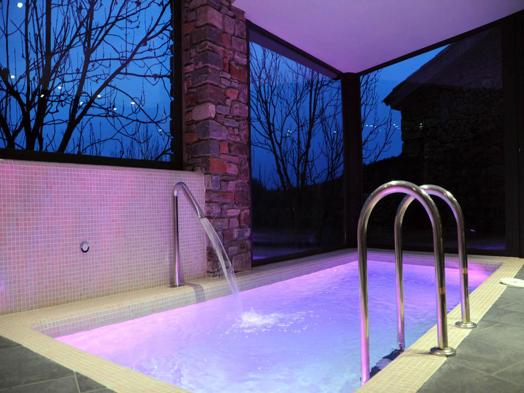 Deluxe Double Room Spa Access
