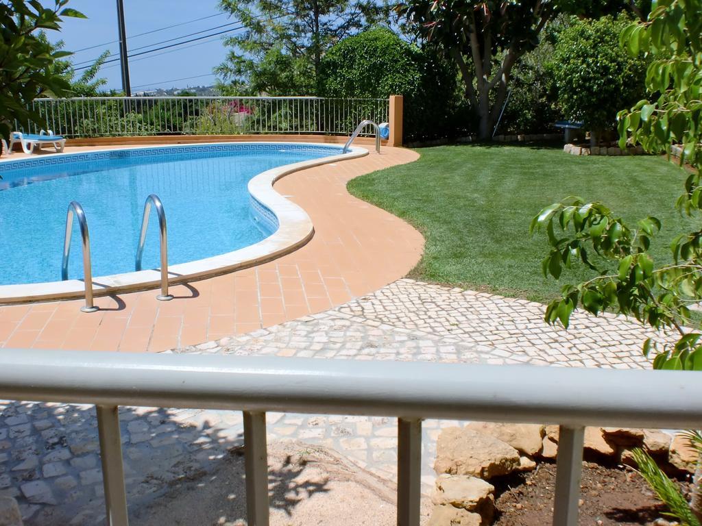 Villa mit 2 Schlafzimmern und Meerblick