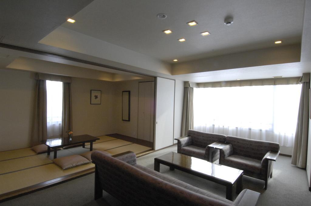 Room with Tatami Area