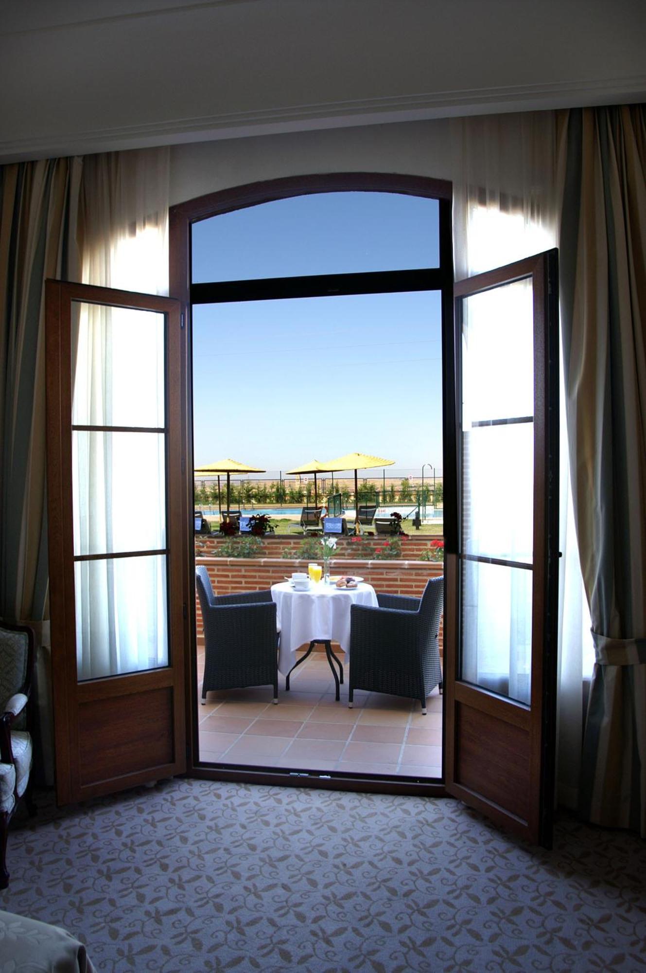 Twin Room Terrace,1207856398:JPEG