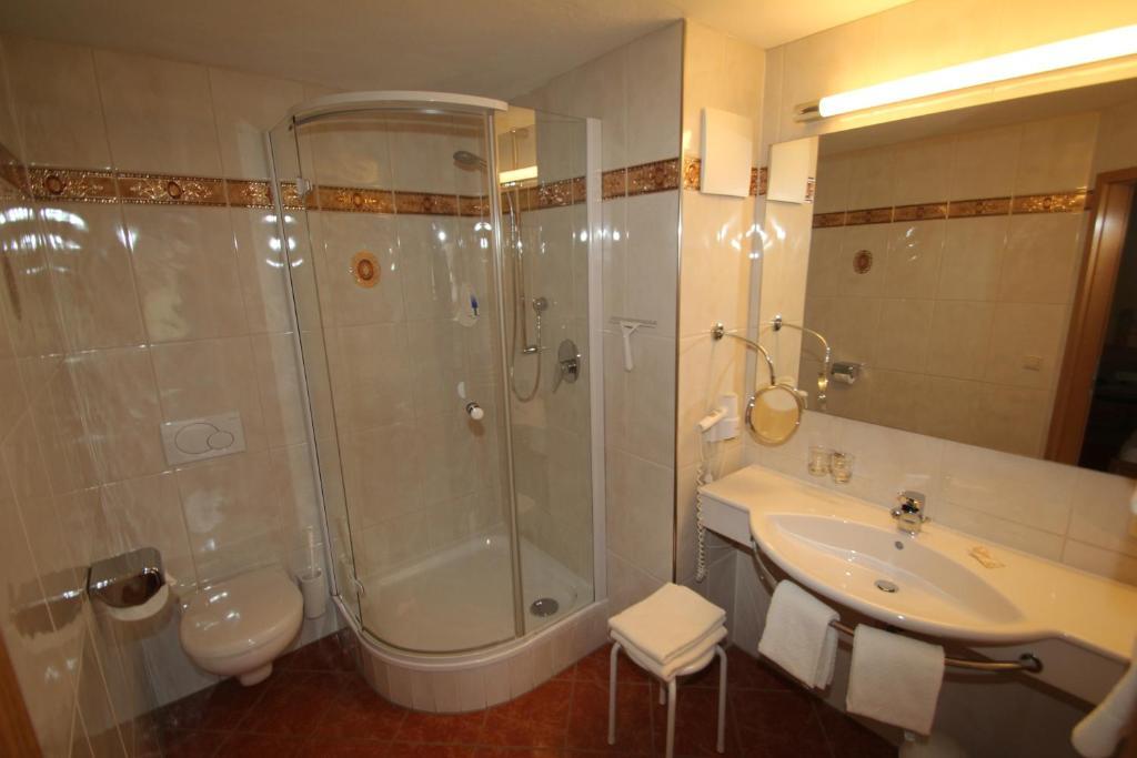 Doppelzimmer mit Balkon