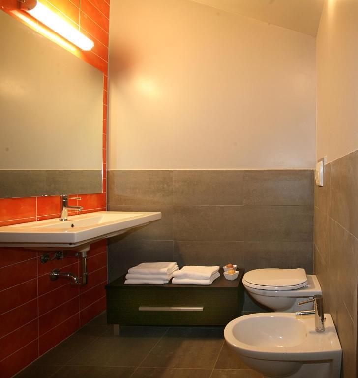 One-Bedroom Suite,28477991:JPEG