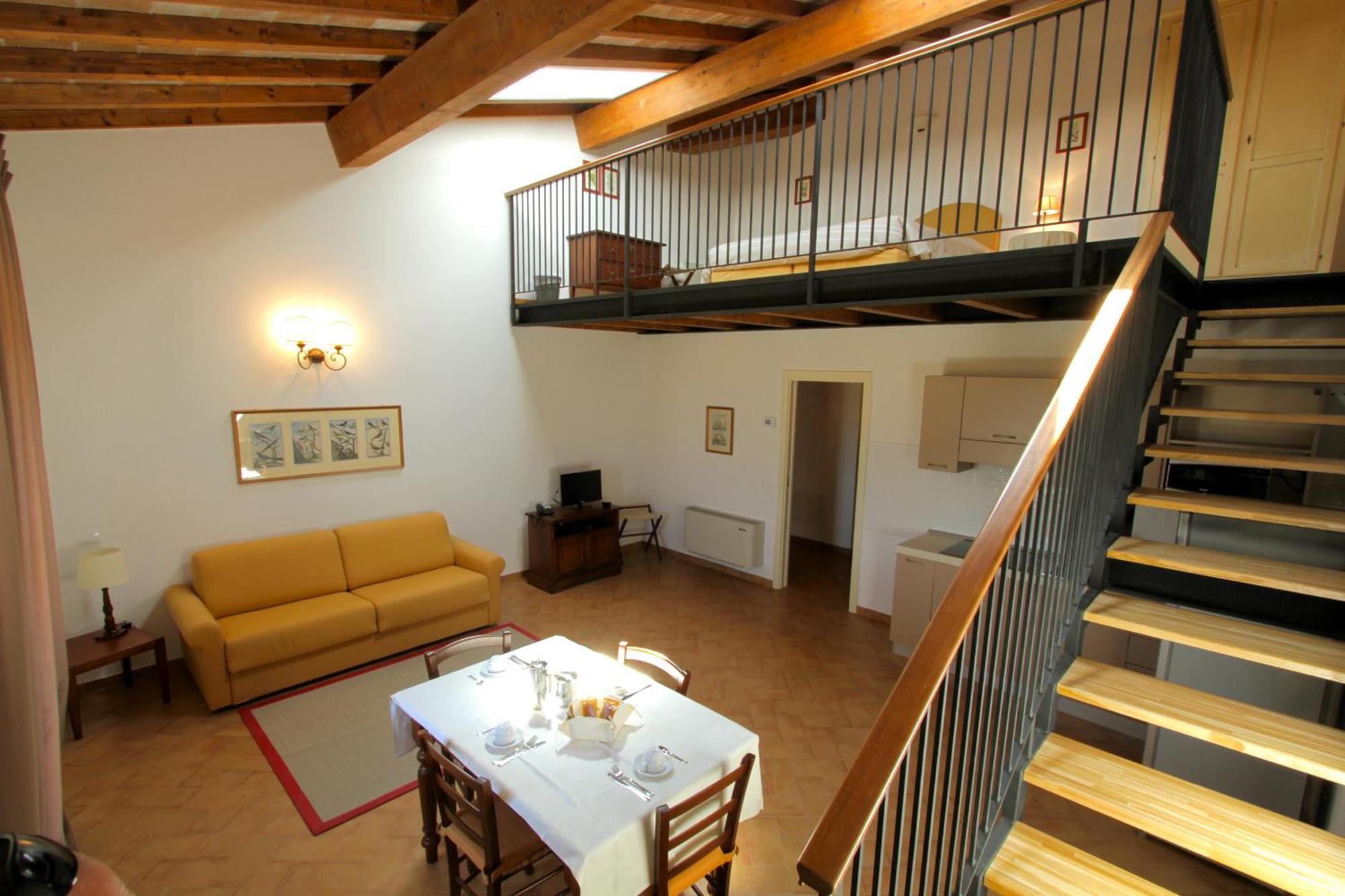 Appartamento su 2 Livelli con 1 Camera da Letto