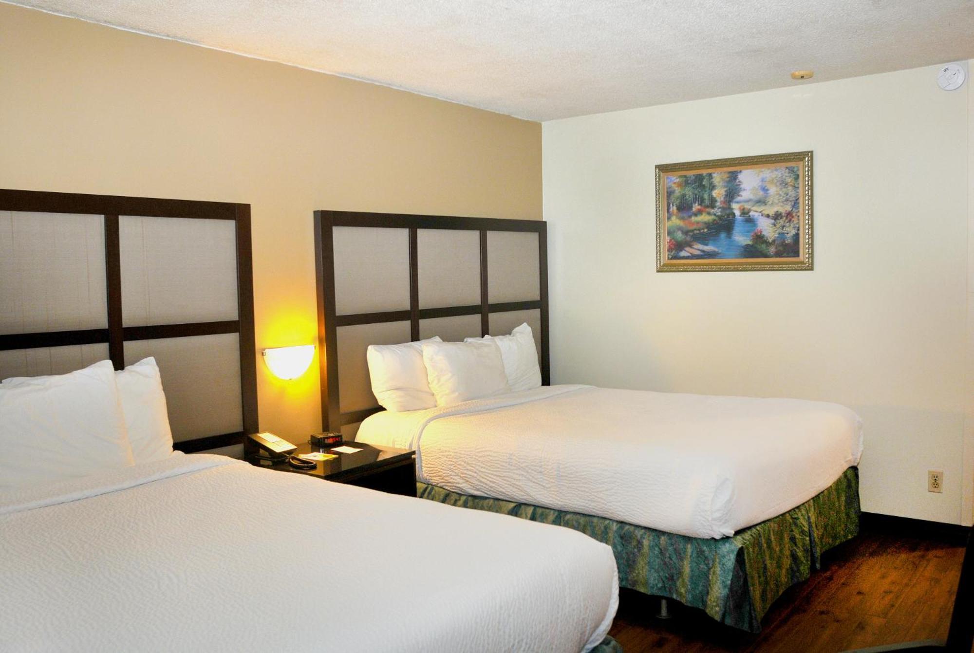 Double Room with Two Double Beds - Non-Smoking