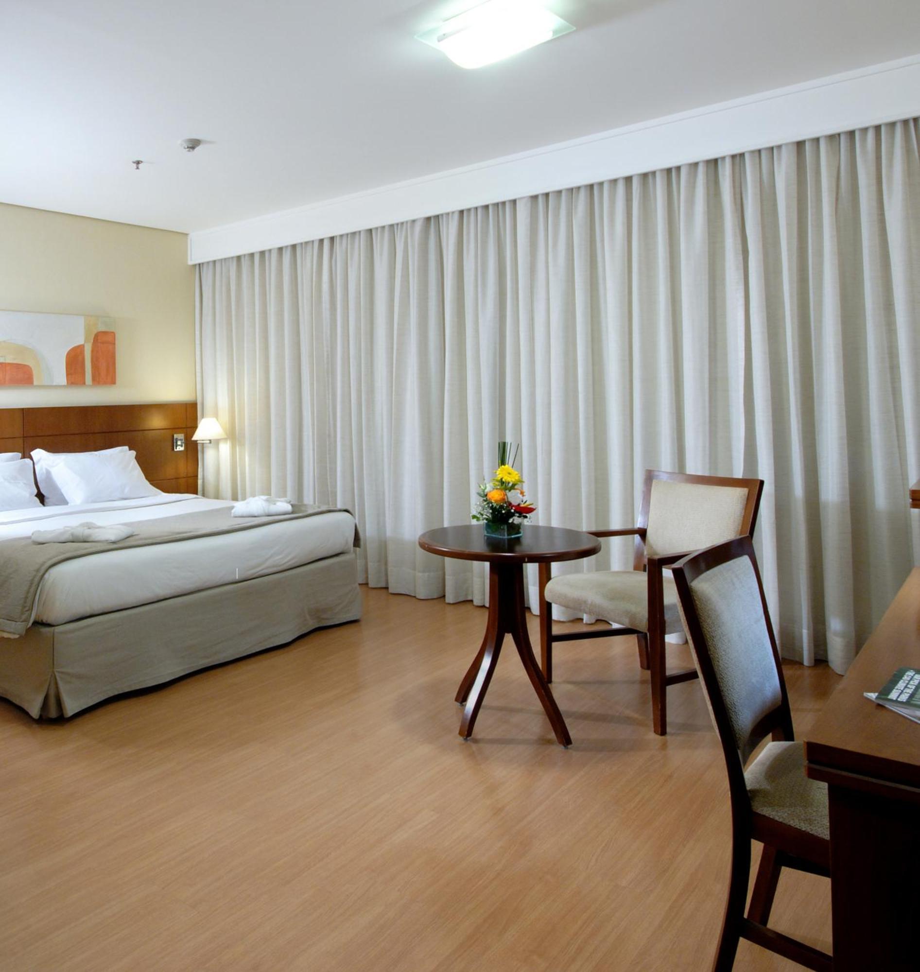 Quarto Duplo