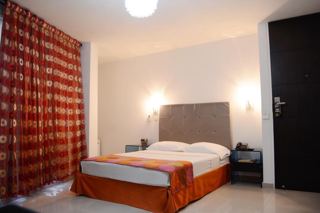Basic Double Room,1590353414:JPEG