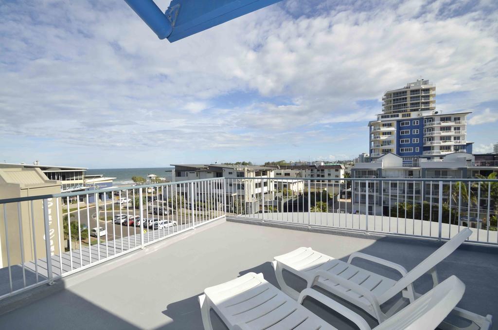 Three-Bedroom Rooftop Apartment Ocean View,1196312053:JPEG