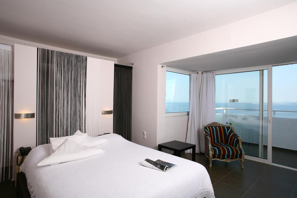 Superior Two-Bedroom Suite Sea View,323492710:JPEG