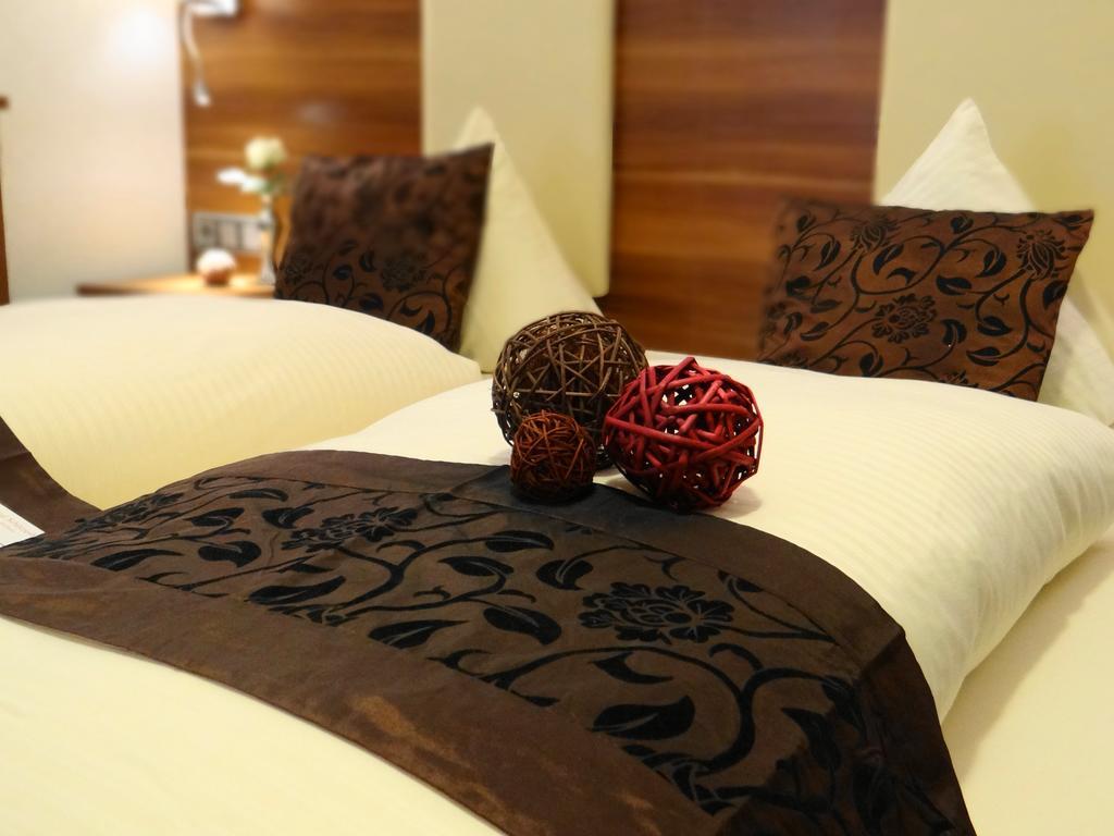 Doppelzimmer (1 Erwachsener + 1 Kind)