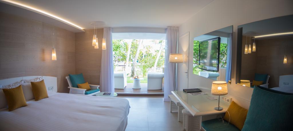 Camera con Letto King-Size, Vista Mare e Terrazza sulla Spiaggia