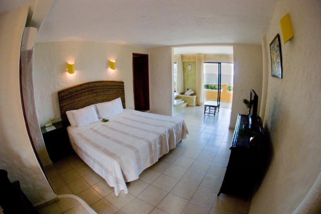 One-Bedroom Suite Sea Front,379862578:JPEG
