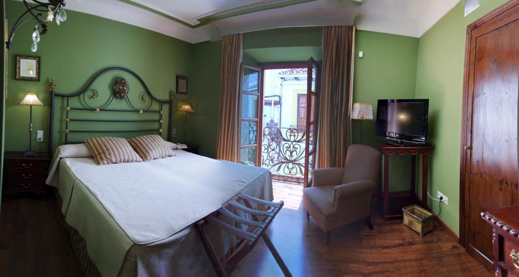 Double or Twin Room,39100654:JPEG