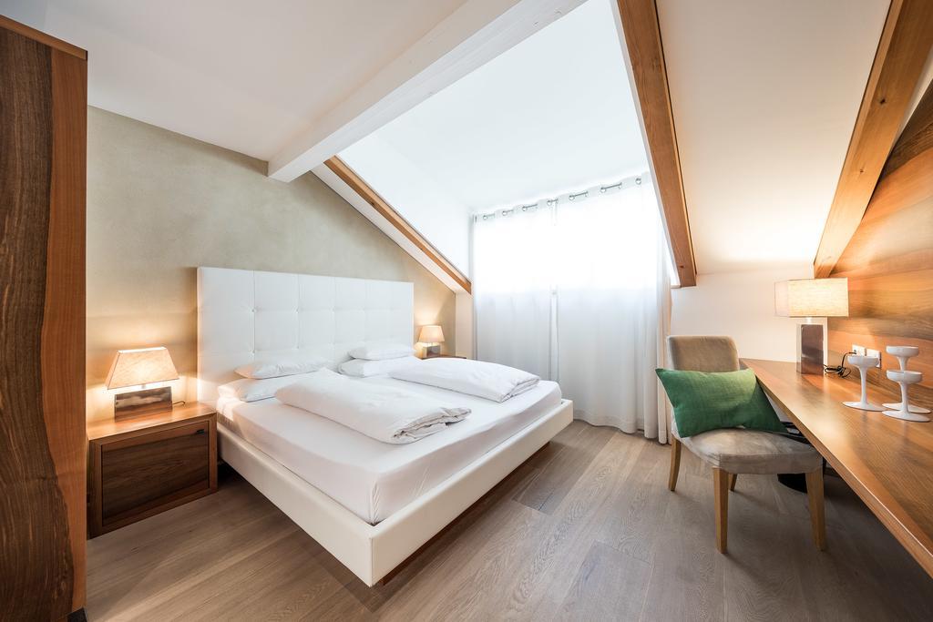 Double Room,1008739768:JPEG
