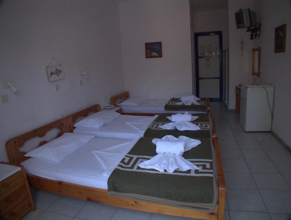 Triple Room,1436517754:JPEG