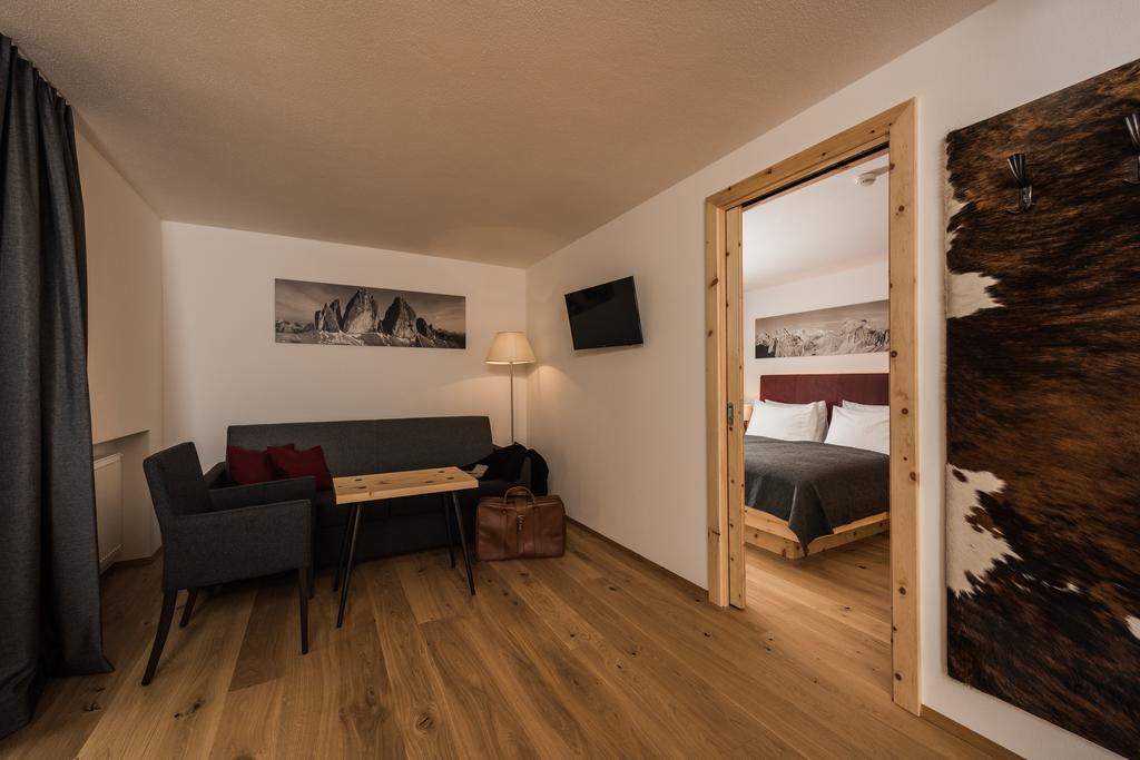 Junior Suite,630731442:JPEG