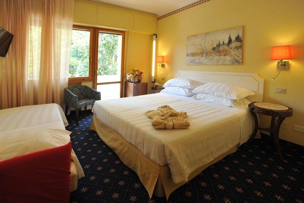 Double Room,415464153:JPEG