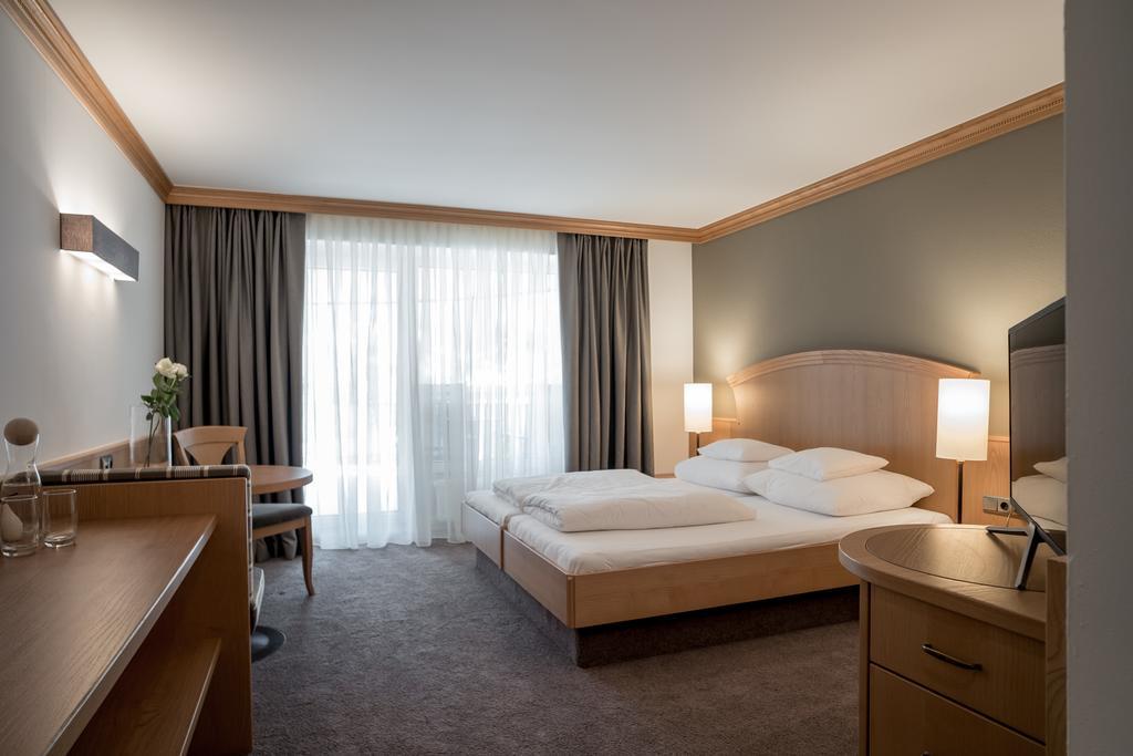 Double Room Balcony F,416141925:JPEG