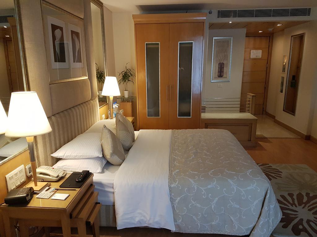 Plaza Room with 20% disc on food and beverage at The Great Kebab Factory