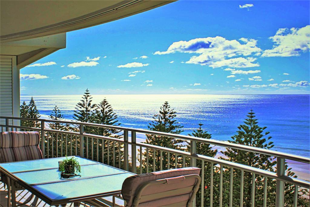 Three-Bedroom Apartment Ocean View