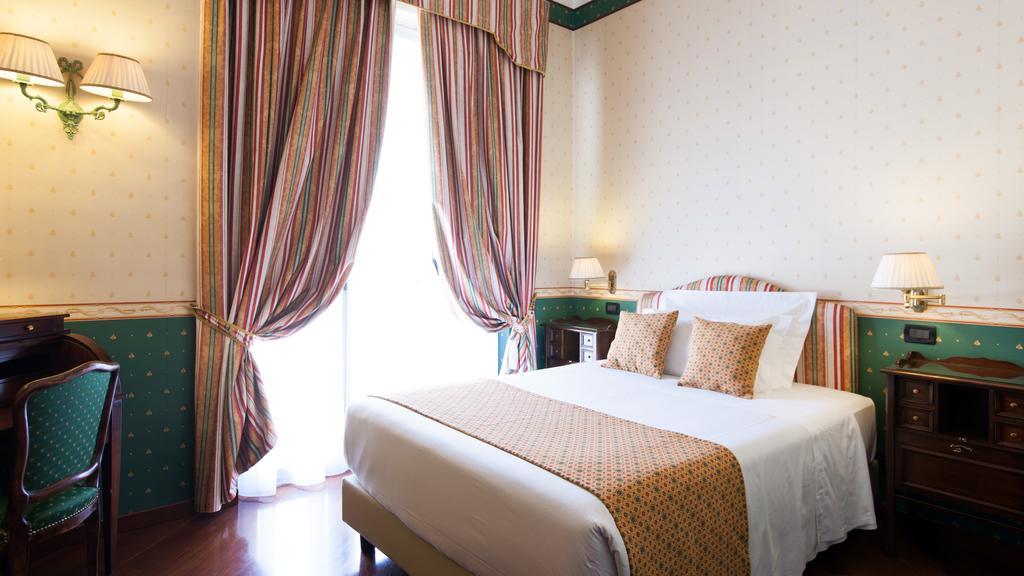 Chambre Lit Queen-Size Deluxe