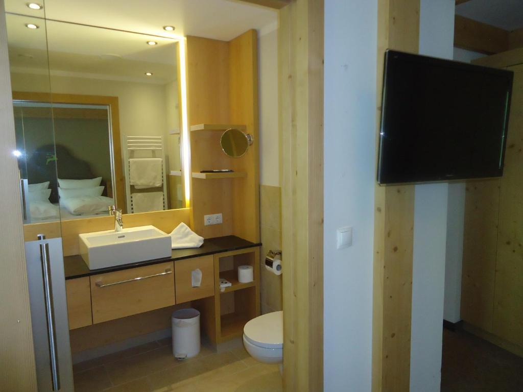 Comfort Single Room with Balcony