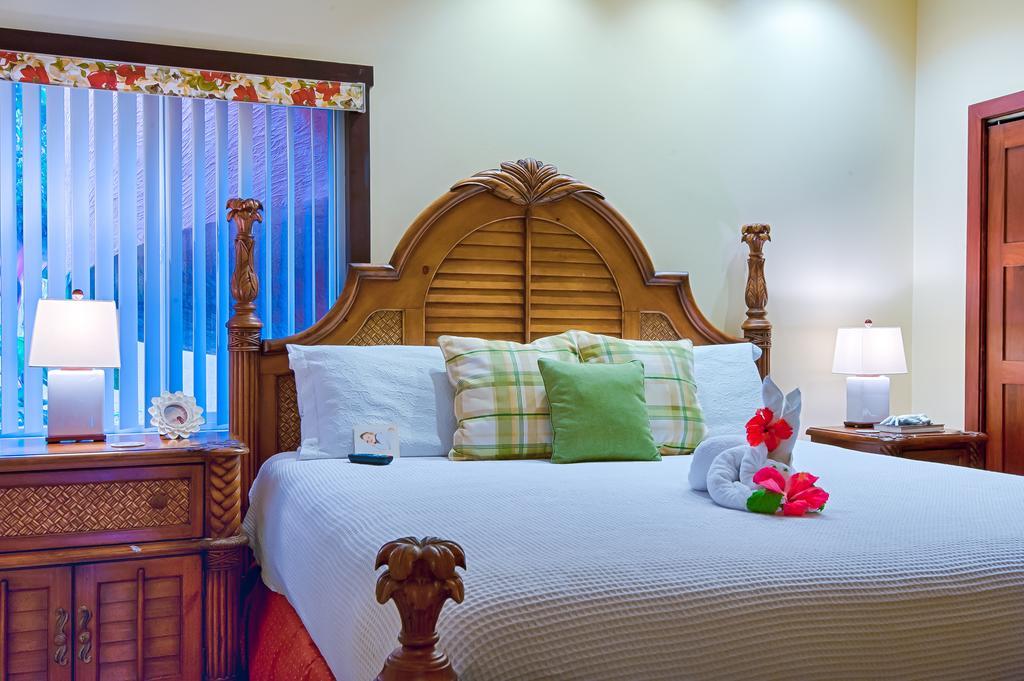 One-Bedroom Villa Garden View