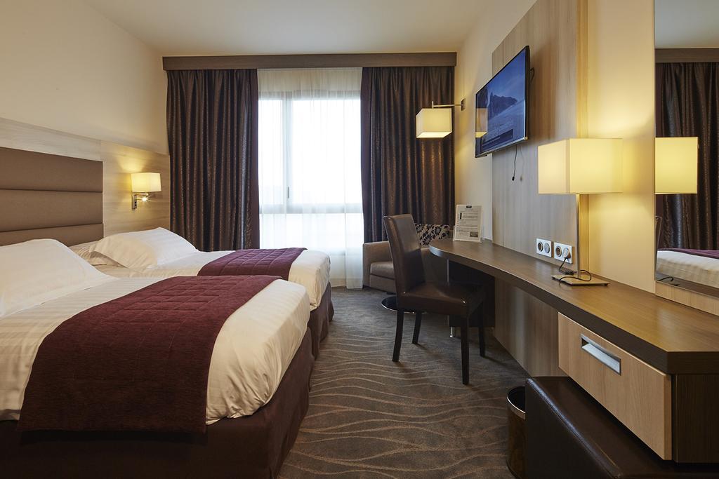 Twin Room,449589744:JPEG