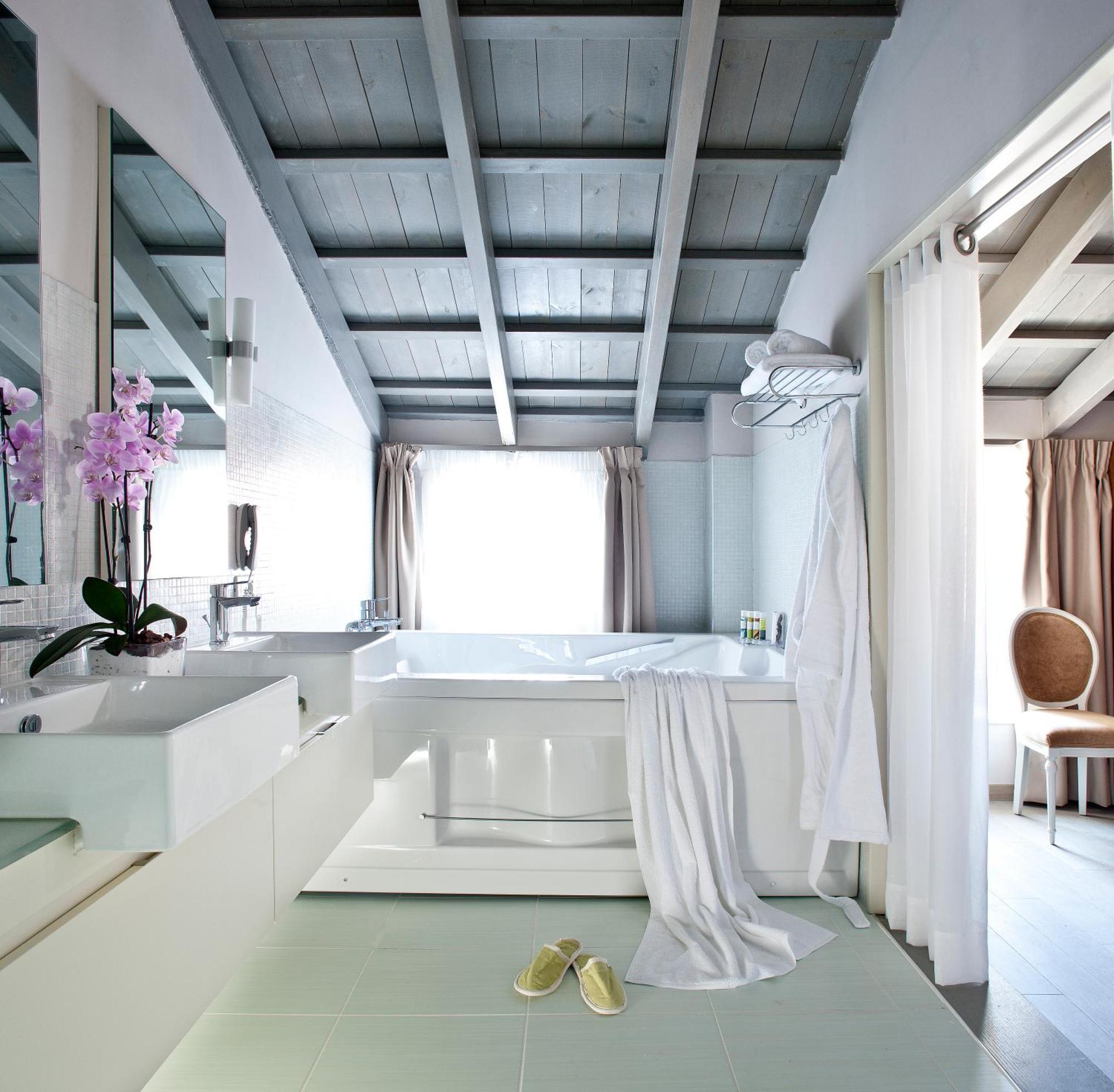 Luxury Suite - Estate