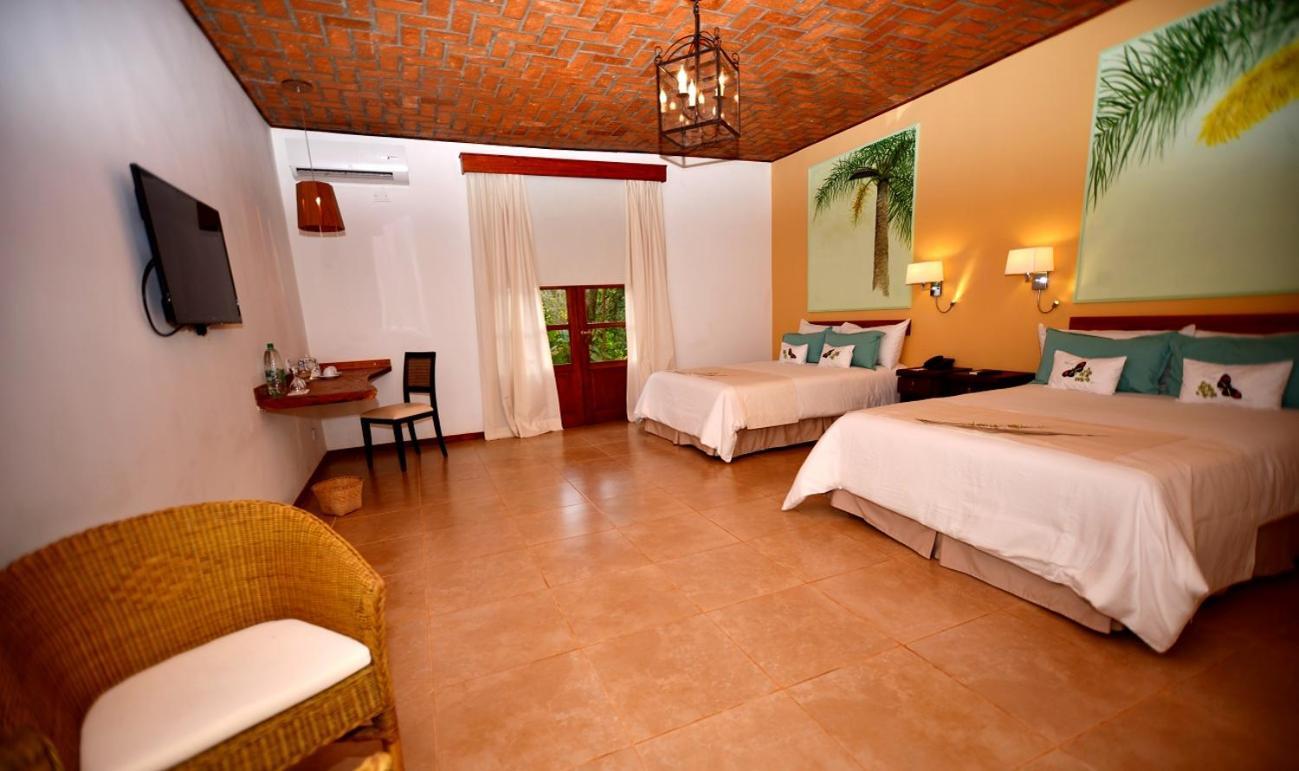 Queen Room Two Queen Beds