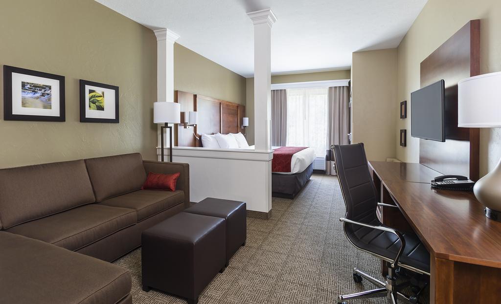 King Suite Disability Access or Non-Smoking